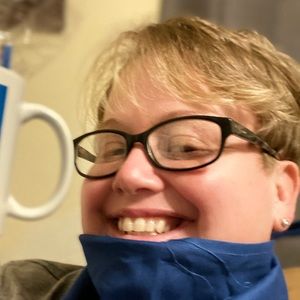 Meet your Posher, Stephanie